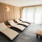 Hotel Les Montagnards