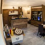 Les Montagnards Hotel Morgex