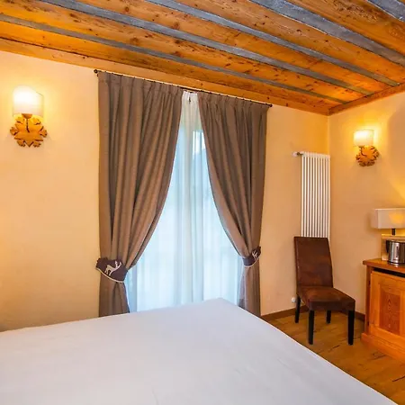 Hotel Les Montagnards