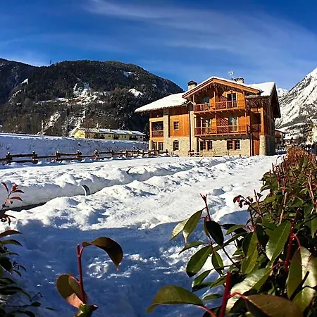 Les Montagnards 3*