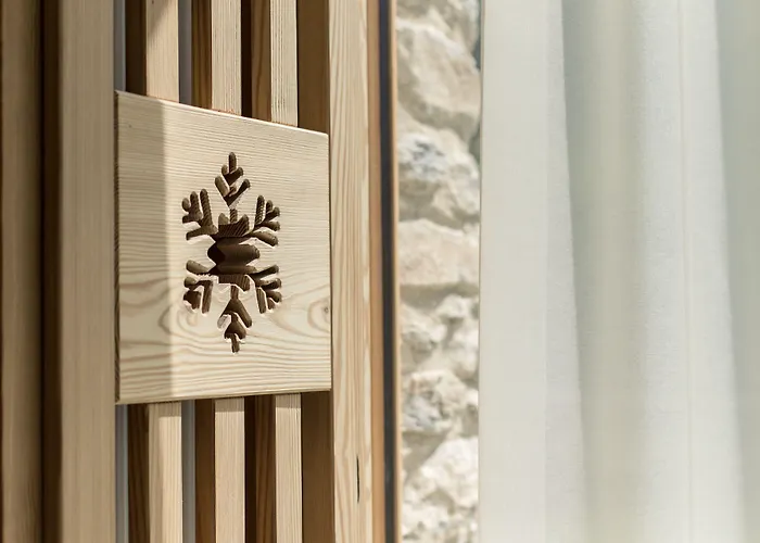 Les Montagnards Отель 3*