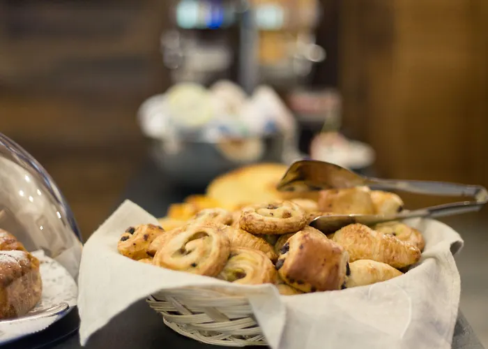 Les Montagnards Отель