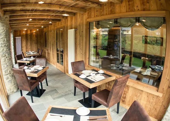 Les Montagnards Морже