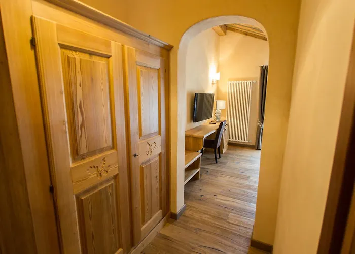 Les Montagnards Hotel 3*