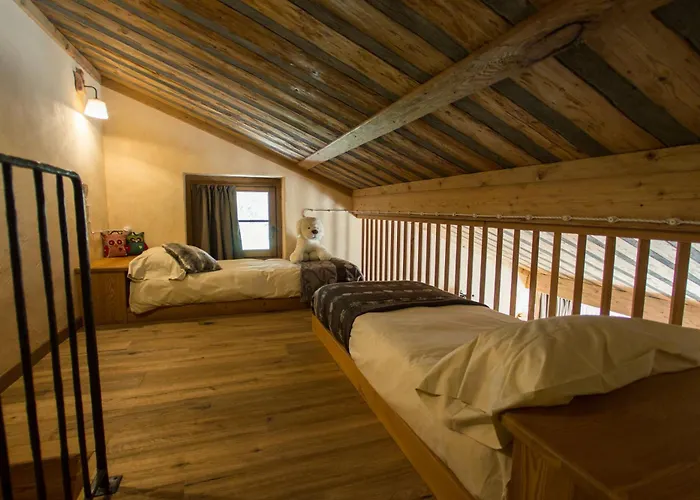 Les Montagnards Hotel 3*